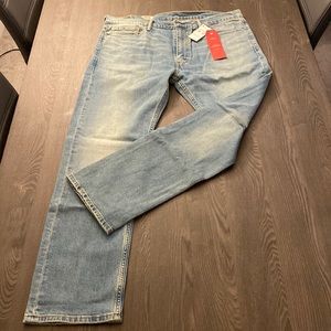 New mens Levi’s jeans!